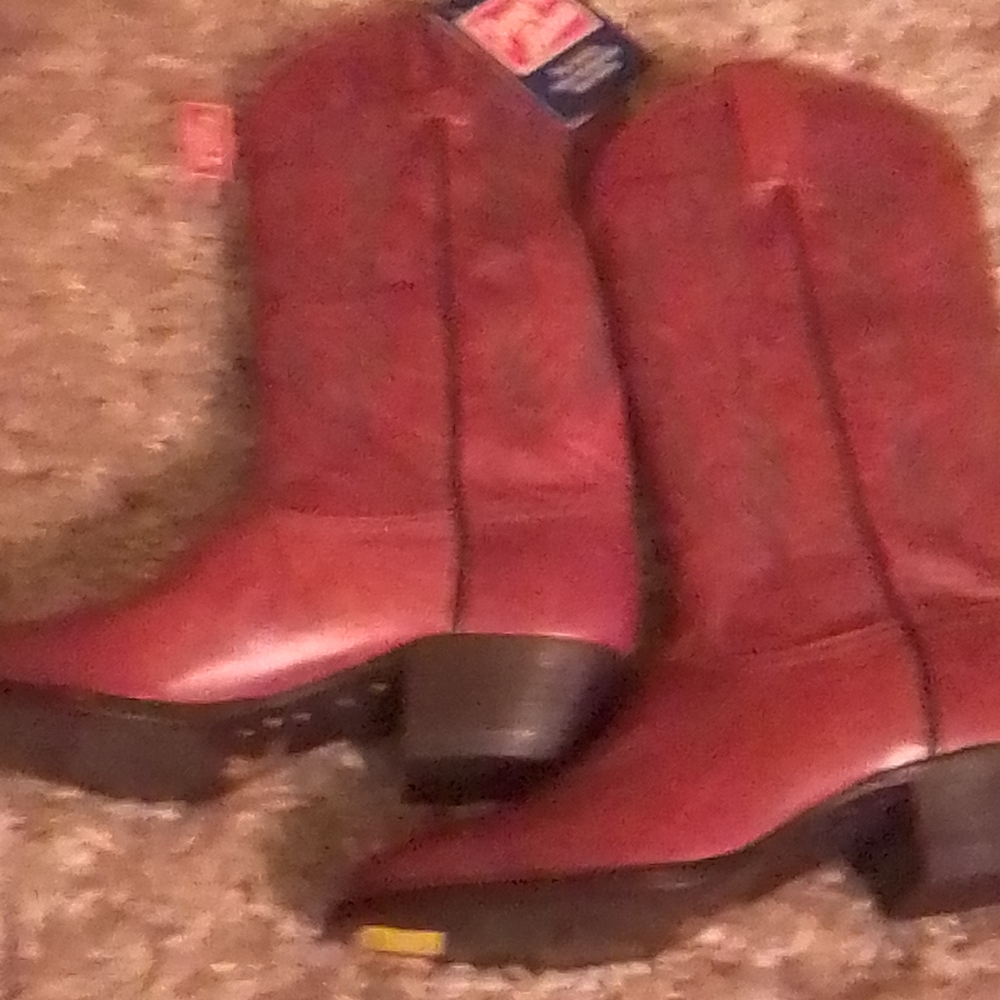 Tony Lama Genuine Leather Brown Women's Boots Size 6 Medium NWT.